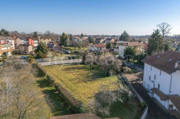 terreno edificabile in vendita a Maggiora