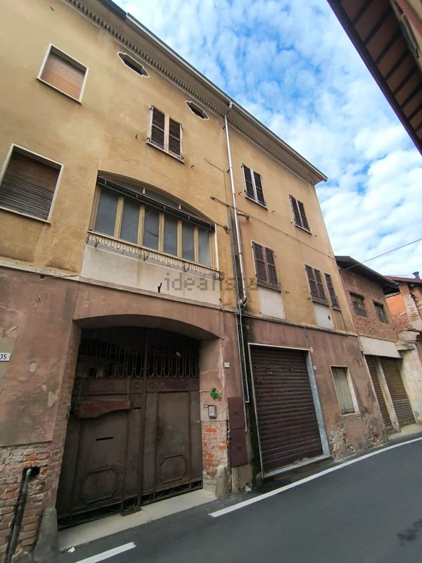 appartamento in vendita a Maggiora