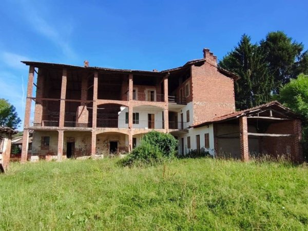 casa indipendente in vendita a Maggiora