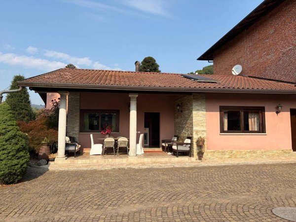 casa indipendente in vendita a Maggiora