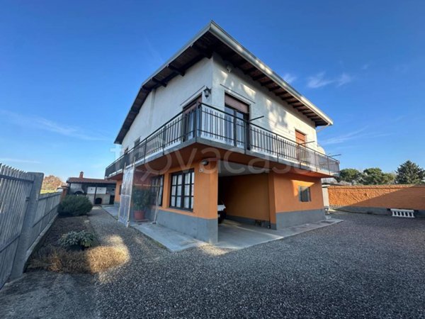 casa indipendente in vendita a Marano Ticino