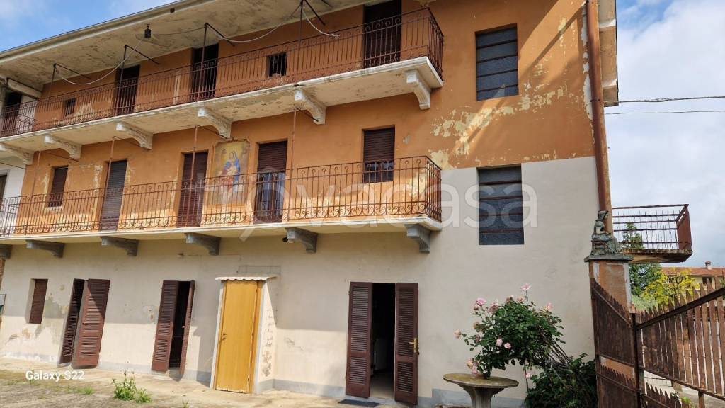 casa indipendente in vendita a Marano Ticino