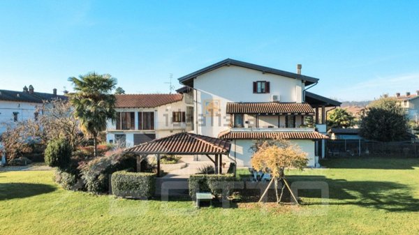 casa indipendente in vendita a Marano Ticino