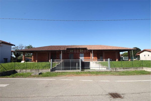 casa indipendente in vendita a Marano Ticino