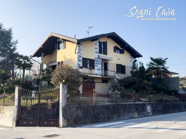 casa indipendente in vendita a Marano Ticino