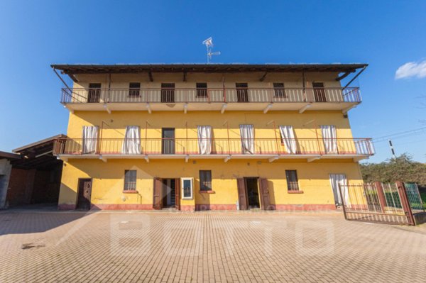 casa indipendente in vendita a Marano Ticino