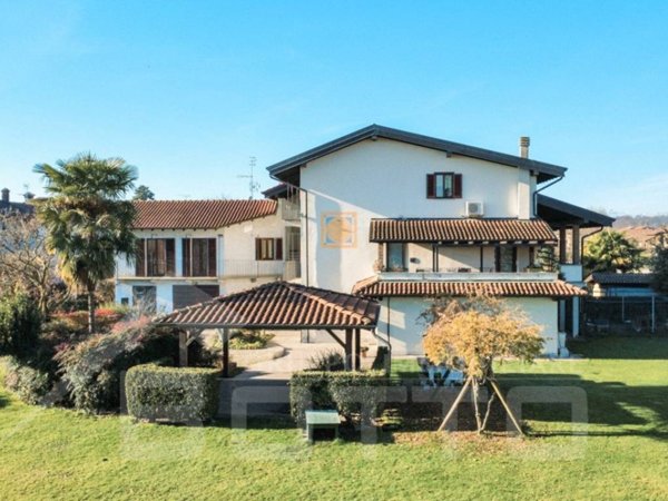 casa indipendente in vendita a Marano Ticino