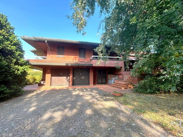 casa indipendente in vendita a Marano Ticino