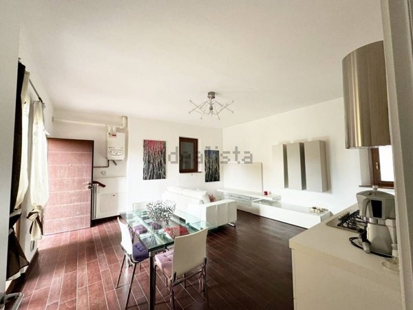 appartamento in vendita a Massino Visconti