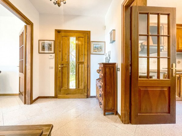 casa indipendente in vendita a Massino Visconti