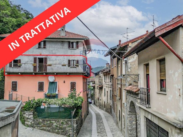 appartamento in vendita a Massino Visconti