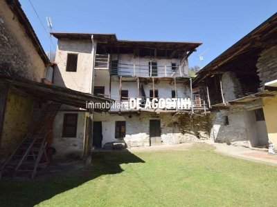 casa indipendente in vendita a Massino Visconti