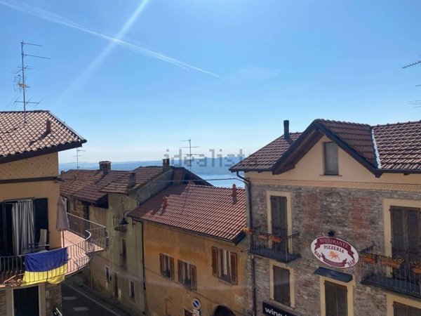 pentavano in vendita a Massino Visconti