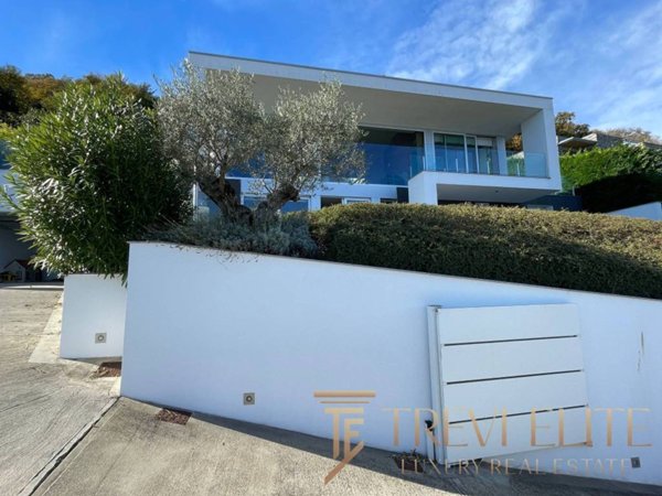 casa indipendente in vendita a Massino Visconti