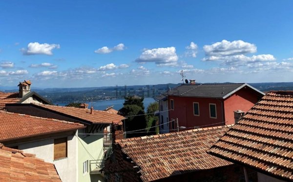 appartamento in vendita a Massino Visconti