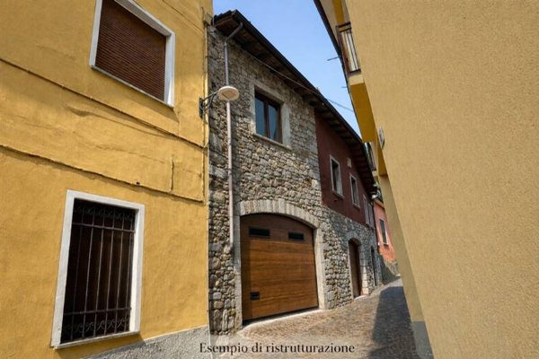 casale in vendita a Massino Visconti