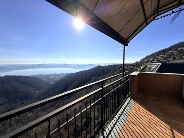 appartamento in vendita a Massino Visconti