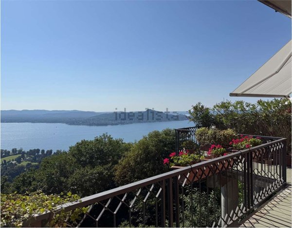 appartamento in vendita a Massino Visconti