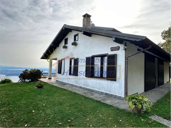 casa indipendente in vendita a Massino Visconti