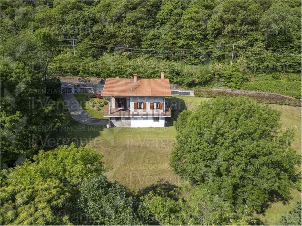 casa indipendente in vendita a Massino Visconti