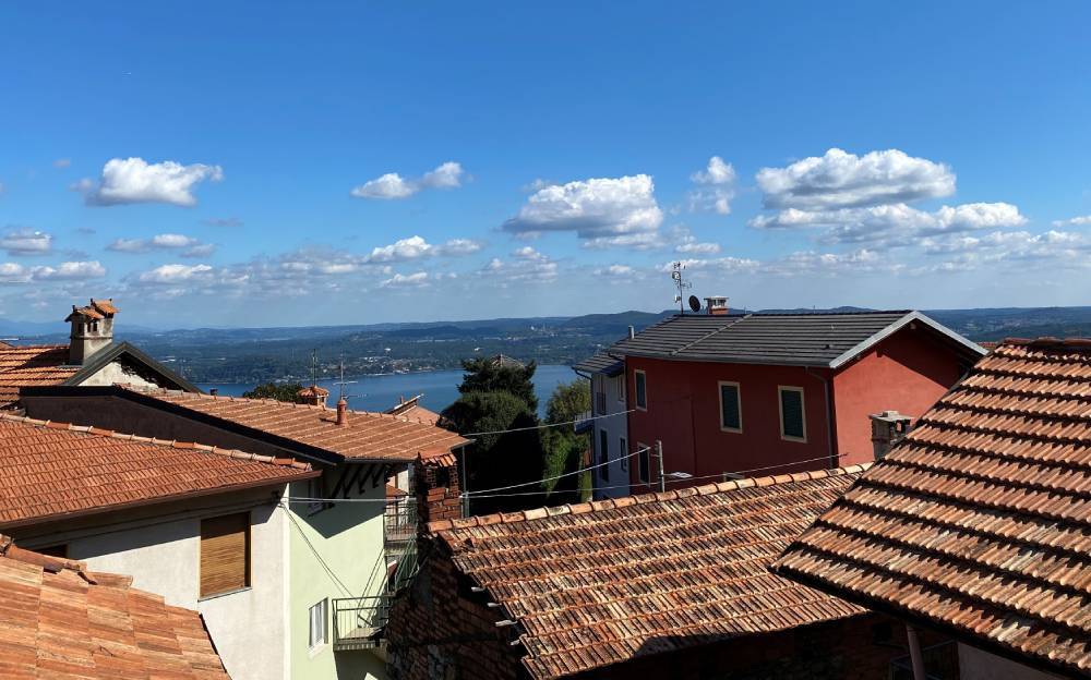 casa indipendente in vendita a Massino Visconti