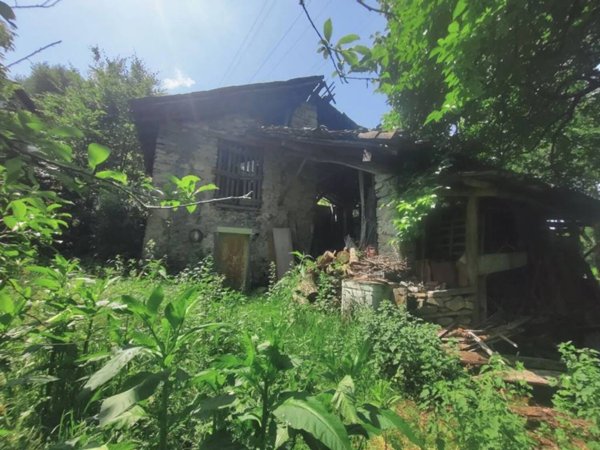 casa indipendente in vendita a Meina