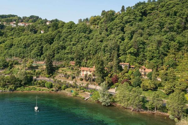 casa indipendente in vendita a Meina