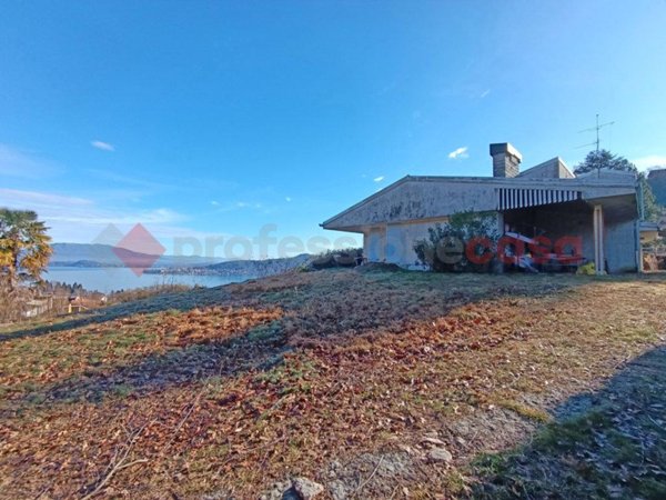 casa indipendente in vendita a Meina