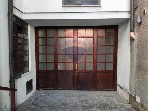casa semindipendente in vendita a Meina