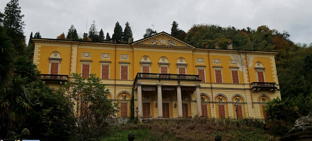 casa indipendente in vendita a Meina