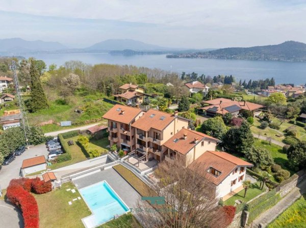 casa indipendente in vendita a Meina