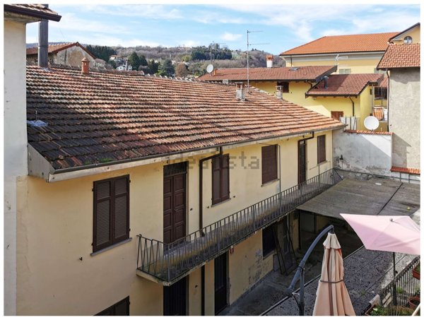 appartamento in vendita a Meina