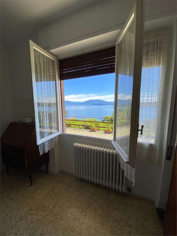 casa indipendente in vendita a Meina