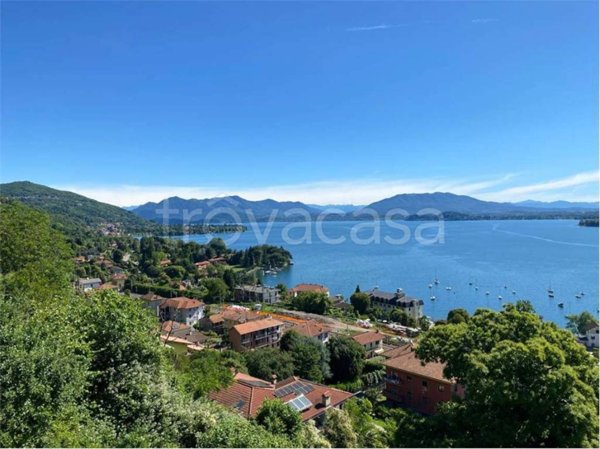 casa indipendente in vendita a Meina