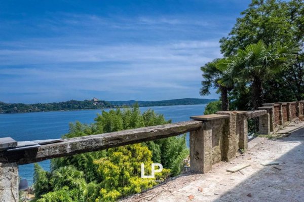casa indipendente in vendita a Meina