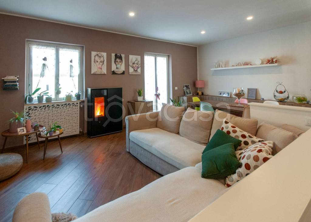 appartamento in vendita a Meina