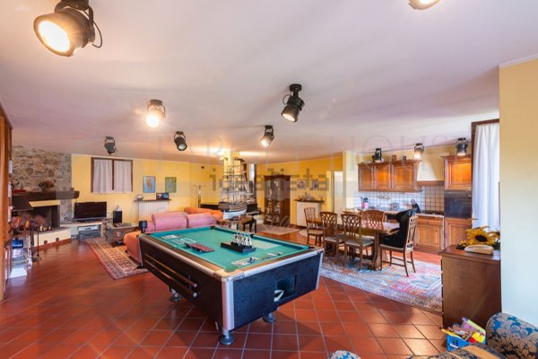 casa indipendente in vendita a Meina