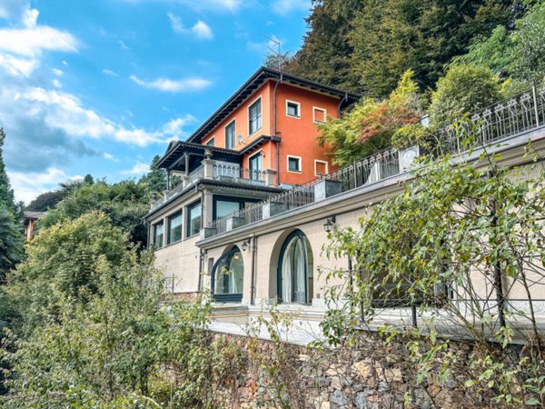 casa indipendente in vendita a Meina