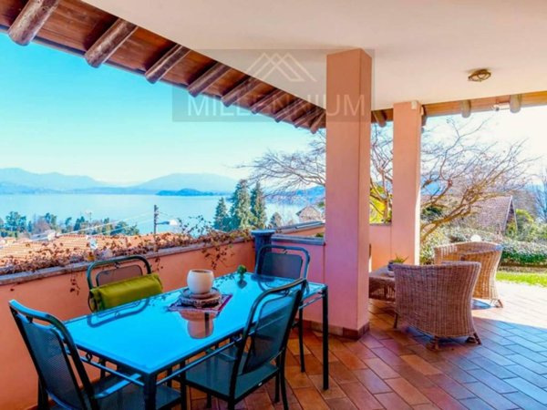 casa indipendente in vendita a Meina