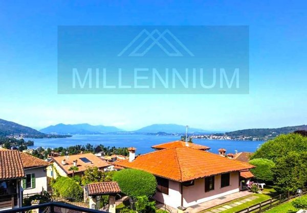 casa indipendente in vendita a Meina