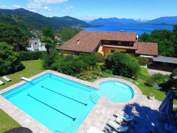 casa indipendente in vendita a Meina