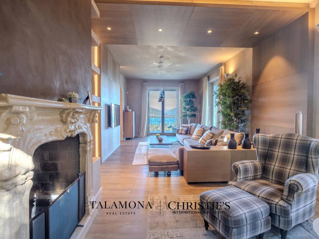 casa indipendente in vendita a Meina