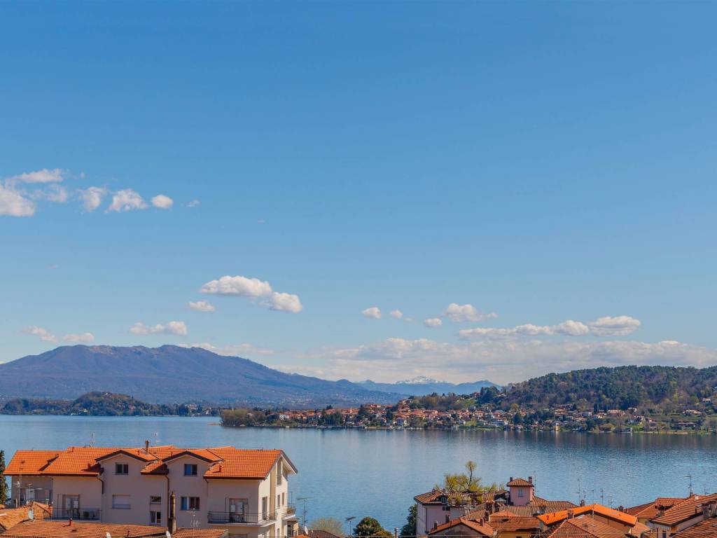 appartamento in vendita a Meina