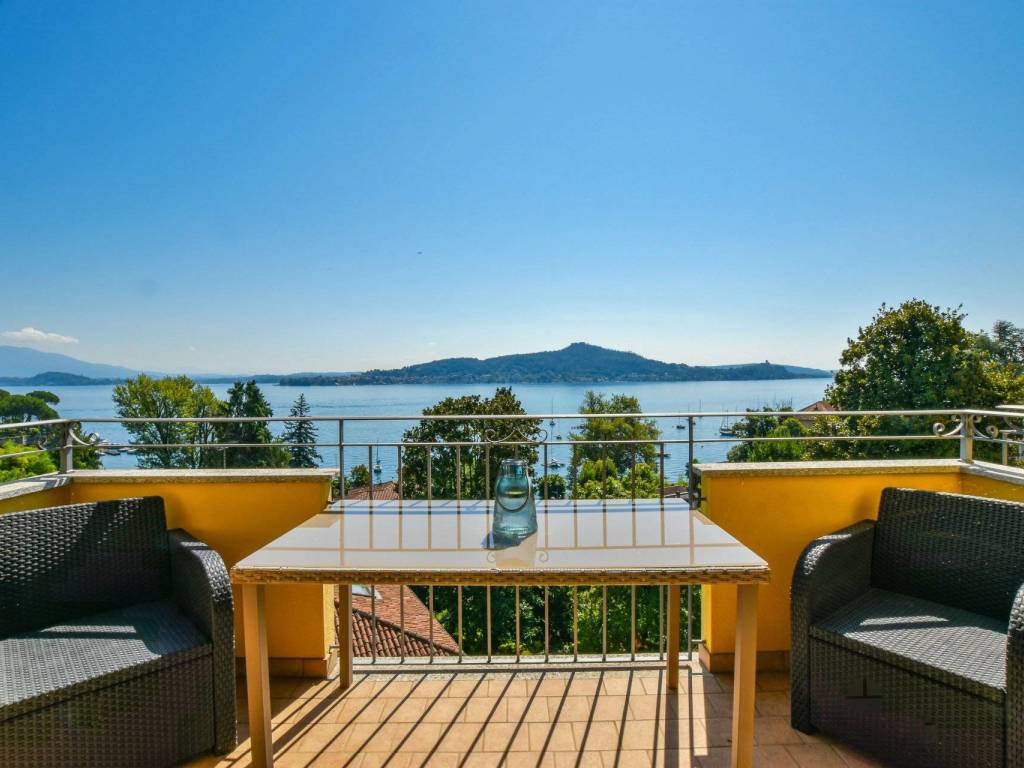 appartamento in vendita a Meina