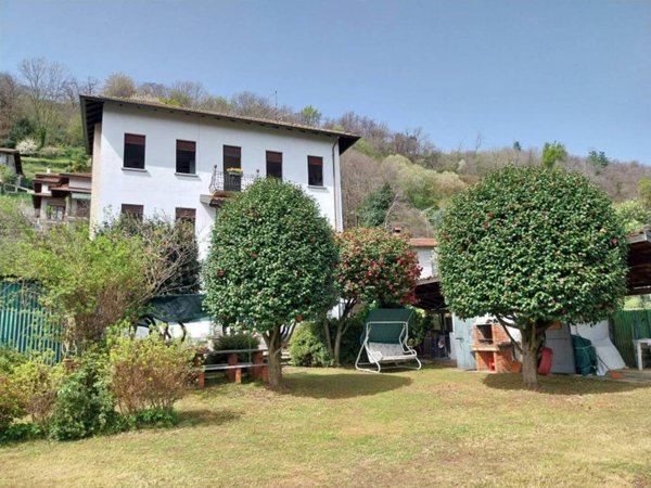 casa indipendente in vendita a Meina