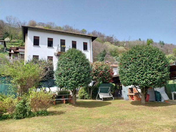 casa indipendente in vendita a Meina