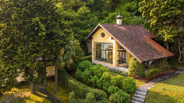 casa indipendente in vendita a Meina