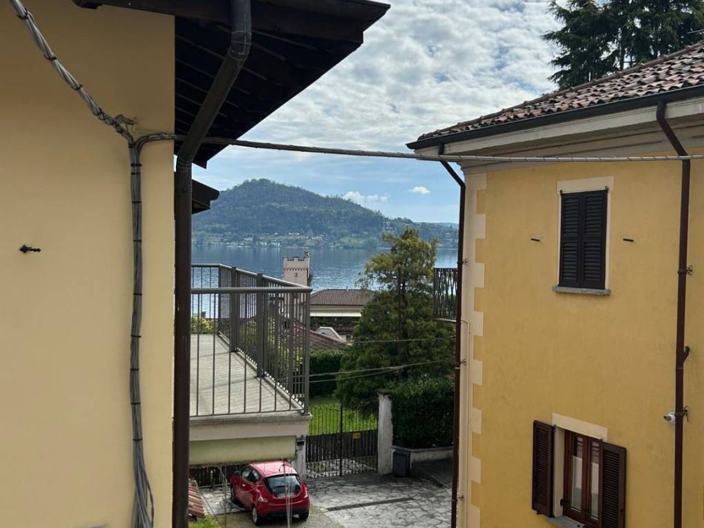 appartamento in vendita a Meina