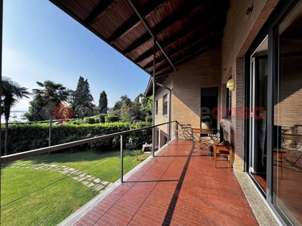 casa indipendente in vendita a Meina