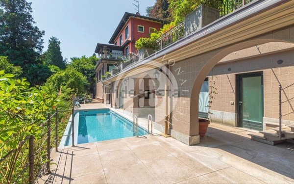 casa indipendente in vendita a Meina